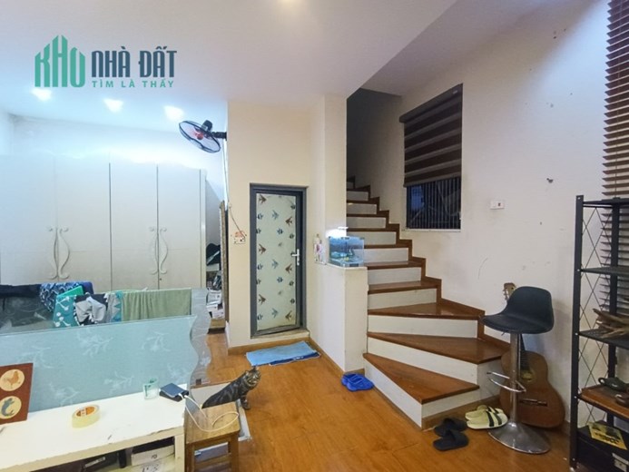 CHO THUÊ NHÀ NGUYÊN CĂN ĐỊNH CÔNG - KINH DOANH - Ô TÔ ĐỖ CỬA - 5 NGỦ - FULL NỘI THẤT, 45M,