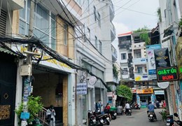 Góc 2 mặt tiền đường Trường Sa, P.2, Q. PHÚ NHUẬN.