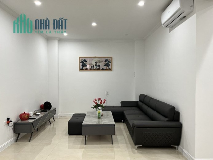 Bán nhà Tôn Đức Thắng 35m2 x 4T, 2 thoáng, ngõ nông, oto, nhỉnh 4 tỷ