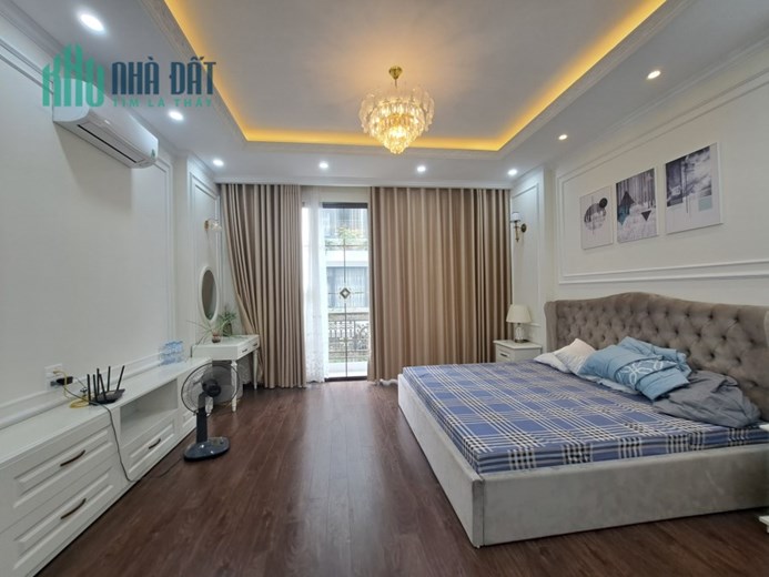LẠC LONG QUÂN- GARA OTÔ–KINH DOANH  -GẦN  PHỐ - GẦN HỒ TÂY  76 M 5 TẦNG 9.9TỶ