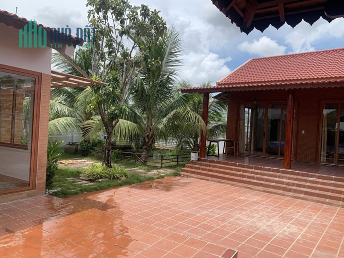 BÁN HOMESTAY NGHỈ DƯỠNG, 876M2, BÌNH CHÁNH, HCM, NHỈNH 4 TỶ