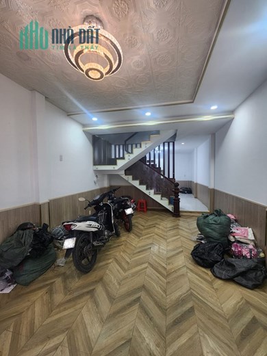 Bán nhà 2 tầng, 61m2, hẻm xe hơi Bình Thành, BHHB Bình Tân, chỉ 3.5 tỷ TL