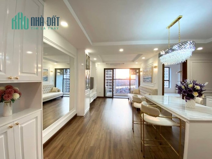 CẦN BÁN NHÀ ĐẸP MỚI ,MẶT NGÕ RỘNG LÔ GÓC KD OTO TRÁNH 45M 2 CHỈ NHỈNH 5 TỶ