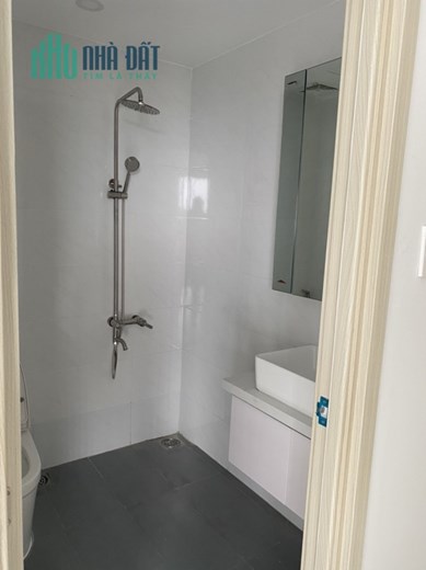 Cần cho thuê căn 3PN dự án Lavida Plus 96m2 giá 25tr/th. Đối diện SC Vivo City Q7