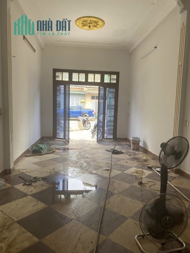 CHO THUÊ NHÀ ĐÔNG MỸ - 3 TẦNG - 4 NGỦ - 3 WC - Ở HAY VĂN PHÒNG, KHO ĐỀU ĐƯỢC.