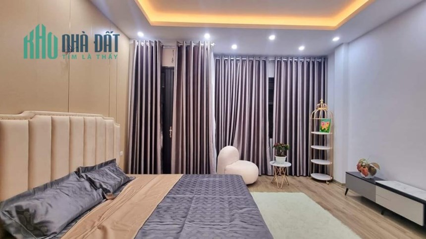 Nhà đẹp Nhân Hoà 35m2 4 tầng sát ô tô đủ nội thất giá 5.45 tỷ