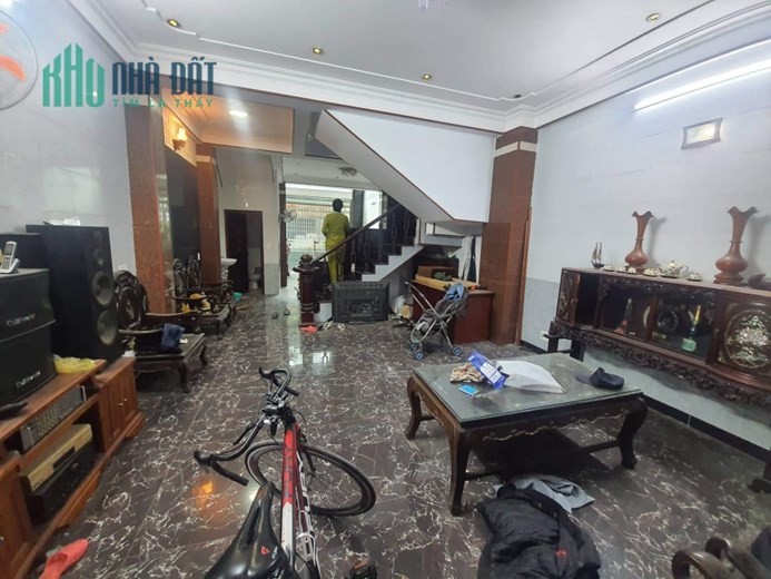 Nhà Mặt Tiền Kinh Doanh Siêu Đỉnh Tân Chánh Hiệp- 5 Tầng- Chủ Ngộp Giảm Từ 9tỷ7 Xuống 8tỷ5.