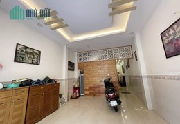 Quá Hiếm Q4 giáp Q1, MT 12m, 5 tầng, DTSD: 285m2 nhỉnh 250tr/m