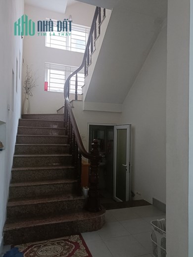CẦN CHO THUÊ BIỆT THỰ PHÁP VÂN - GIÁ TỐT 32 TRIỆU 273M, 5 TẦNG