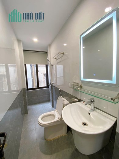 MẶT NGÕ THẲNG TẮP THÔNG - SỔ RIÊNG - NỞ HẬU - ĐẸP MỚI LUNG LINH - FULL NỘI THẤT TẶNG LẠI - Ở, KINH