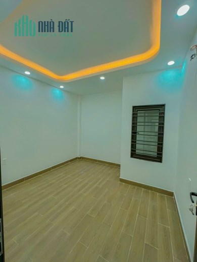 Cho thuê Nhà 45 M 4 tầng mới full đồ giá  10 tr Trung Hành Hải An