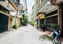 BÁN NHÀ PHÂN LÔ NGHĨA TÂN-TRUNG TÂM CẦU GIẤY Ô TÔ DỪNG - ĐỖ VÀO NHÀ- 60M-5PN-NHỈNH 9 TỶ