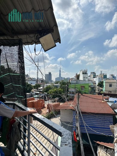 Bán nhà đẹp hẻm to Đinh Tiên Hoàng mà giá chỉ nhỉnh 2 tỷ