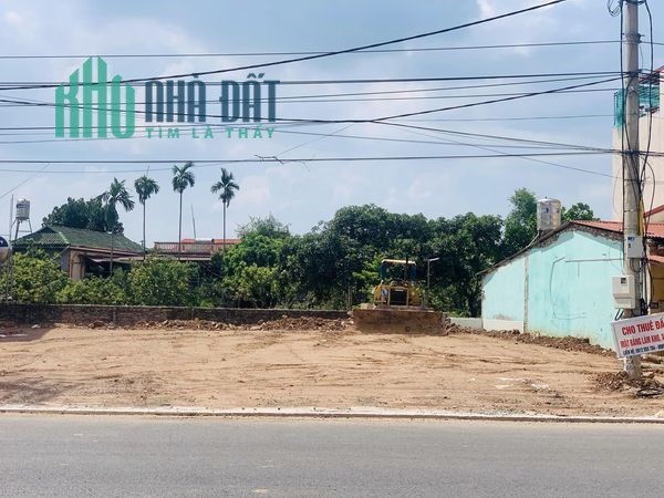 Chính chủ cần bán hoặc cho thuê Lô Đât Mặt tiền: QL 31 (20m) Thuộc Tổ Dân phố Lâm Trường -  Thị