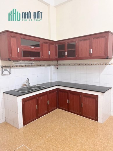 Nhà mới 2tầng hẻm rộng 184 Âu Dương Lân P3Q8 giá 4,1 tỷ bớt lộc
