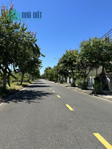 CHÍNH CHỦ BÁN 100M2 ĐẤT MẶT ĐƯỜNG PHẠM ĐỨC NAM
