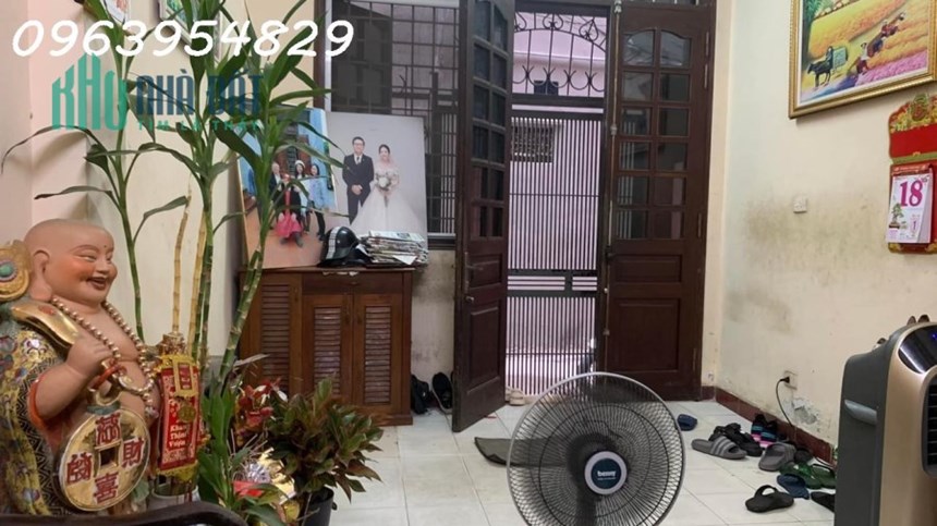 BÁN NHÀ PHƯƠNG MAI, QUẬN ĐỐNG ĐA, PHÂN LÔ, GẦN Ô TÔ, CHỈ 6.2 TỶ