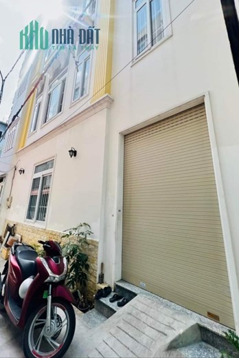 Dương Quảng Hàm (9×4) 4.74 Tỷ Phường 5
Thông ĐẠI HỌC VĂN LAN,QUẬN Bình Thạnh