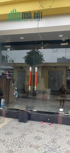 CẦN CHO THUÊ NHÀ TỨ HIỆP, THANH TRÌ 38M2, CHO THUÊ 2 TẦNG 10 TRIỆU/THÁNG - LÔ GÓC, Ô TÔ, VĂN PHÒNG