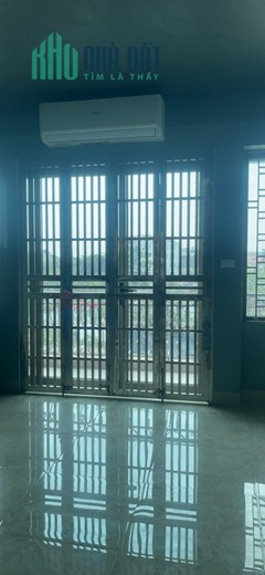 CẦN CHO THUÊ NHÀ TỨ HIỆP, THANH TRÌ 38M2, CHO THUÊ 2 TẦNG 10 TRIỆU/THÁNG - LÔ GÓC, Ô TÔ, VĂN PHÒNG