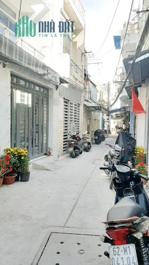 Nhà 2 tầng mới, 2 mặt hẻm Âu Dương Lân P3Q8. Giá 4,18 tỷ TL