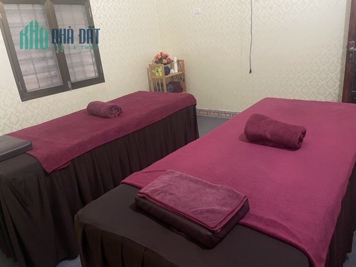 SANG NHƯỢNG GẤP QUÁN MASAGE BẤM HUYỆT NAM NỮ Tại địa chỉ mặt đường 202 Hà Huy Tập