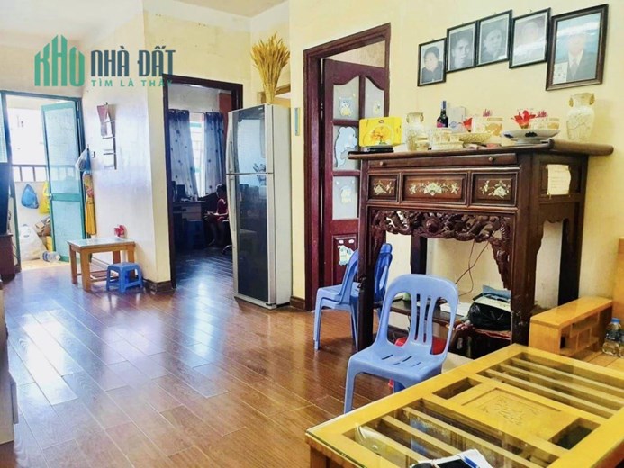 Chính chủ bán căn Chung cư 17T11 KĐTM Trung Hoà Nhân Chính 60m2 giá 2 tỷ 3