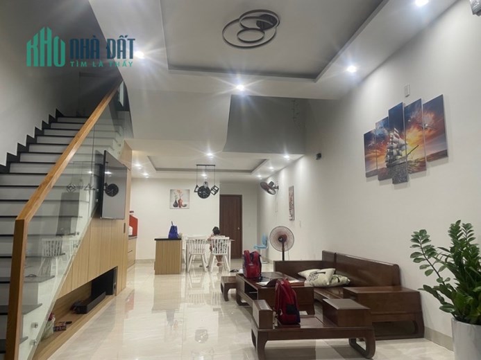 BÁN GẤP NHÀ MT HÒA XUÂN-CẨM LỆ-ĐN
