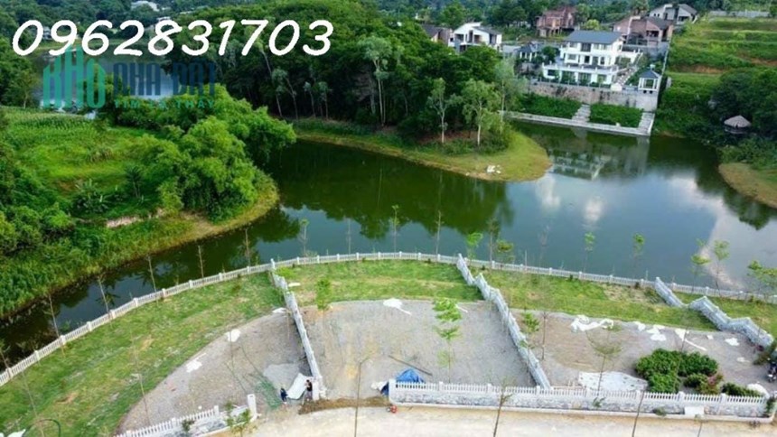 bán 640m đất bám hồ tại lương sơn giá rẻ nhất khu vực