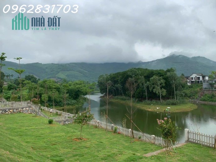 bán 640m đất bám hồ tại lương sơn giá rẻ nhất khu vực