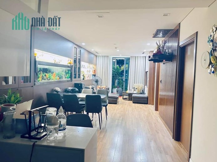Căn hộ cao cấp The Legend Thanh Xuân, 3 phòng ngủ, full nội thất, 106m2 , giá nhỉnh 6 tỷ0999