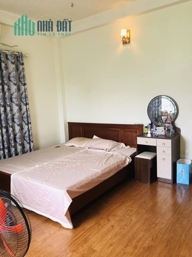 Nhà riêng ngõ 34 Hoàng Cầu - Lô góc - Ô tô tránh cách 15m - DT 49m2 - Ở ngay - 6.7 tỷ