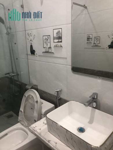 Bán nhà xây mới khu phân lô Văn Cao, diện tích 68m 4 tầng GIÁ chỉ 4.2 tỉ