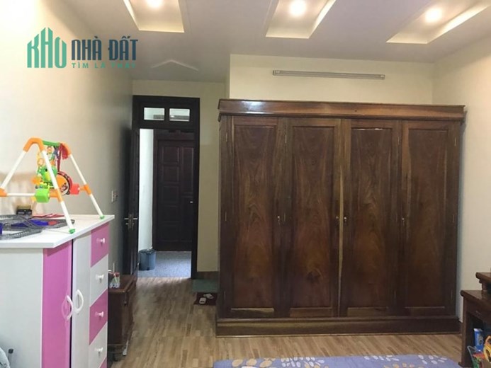 Bán nhà dân xây độc lập phố Kiều Sơn, diện tích 56m 4 tầng ngõ ô.tô GIÁ 3.65 tỉ