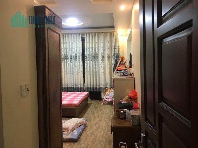 Bán nhà dân xây độc lập phố Kiều Sơn, diện tích 56m 4 tầng ngõ ô.tô GIÁ 3.65 tỉ
