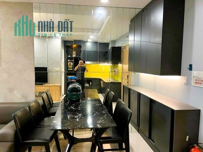 Bán căn hộ 50m2 1pn full nội thất xịn tầng trung chung cư Moonlight Bình Thọ