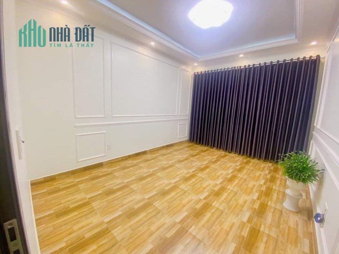 Bán nhà mặt đường Lực Hành, diện tích 60m 4 tầng mới tinh GIÁ 4.5 tỉ