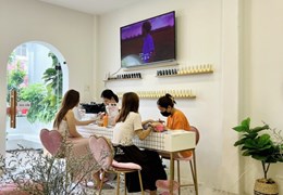 Sang lại Tiệm Nail & Gội Đầu Quận Phú Nhuận➖ Diện Tích ngang 5m dài 16m ( tầng 1 ).