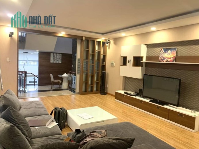 Định Cư Mỹ Gấp Bán Mặt Tiền Víp Bàu Cát, 116m2, Ngang Hơn 6m, Nở Hậu, Chỉ 28 Tỷ.