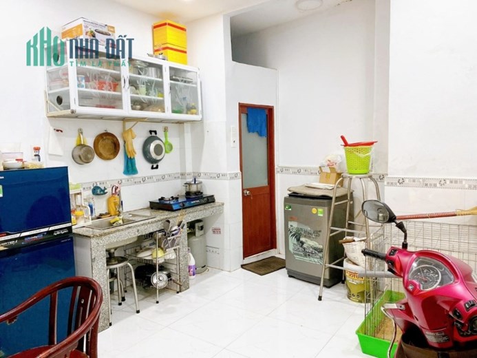 Bán nhà mới 2 tầng BTCT HXH Minh Phụng Quận 11 37m2 nở hậu chỉ nhỉnh 4 tỷ thương lượng