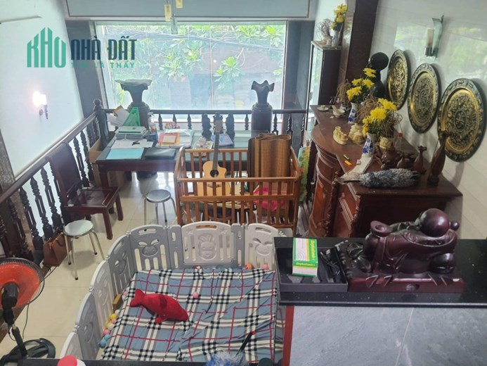Nhà Mặt Tiền Tân Chánh Hiệp 18 Quận 12 5 Tầng Chỉ 8 Tỷ 5..