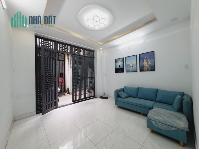 Nhà 1/ đường 11 tăng nhơn phú B, diện tích 40m hẻm thông