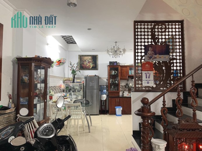 Kẹt bank, bán gấp nhà Phan Văn Trị, Bình Thạnh, 90m2, chỉ 6 tỷ 700