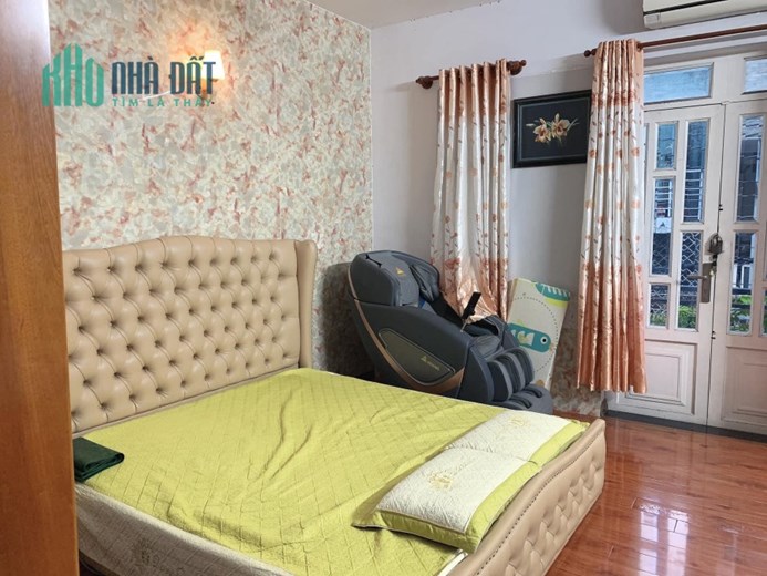 Kẹt bank, bán gấp nhà Phan Văn Trị, Bình Thạnh, 90m2, chỉ 6 tỷ 700