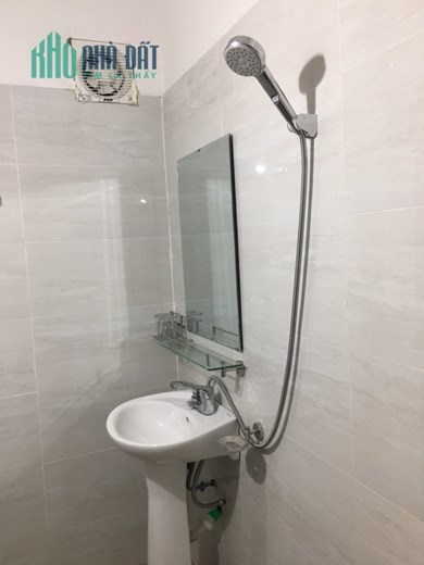 Cho thuê phòng trọ khép kín cách FPT 500m
