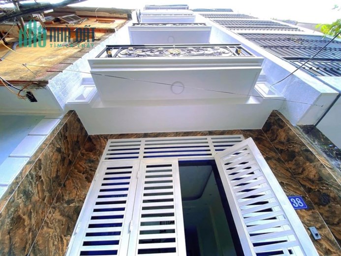 CHÍNH CHỦ CẦN BÁN GẤP NHÀ 5 TẦNG CẦU GIẤY, DO CẦN TIỀN BÁN GẤP