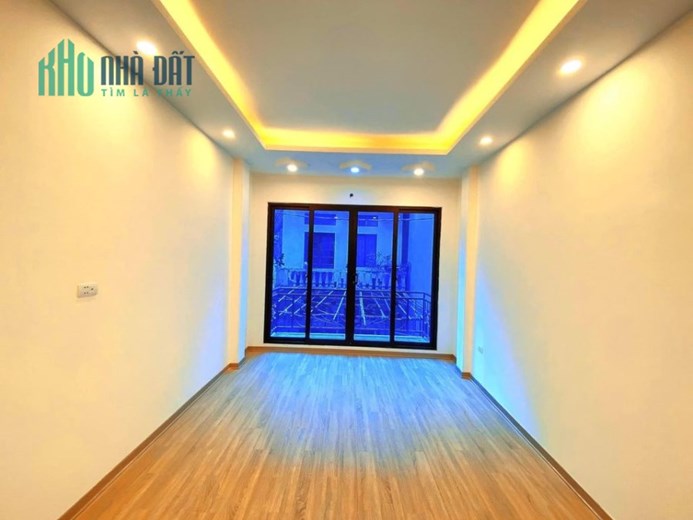 CHÍNH CHỦ CẦN BÁN GẤP NHÀ 5 TẦNG CẦU GIẤY, DO CẦN TIỀN BÁN GẤP