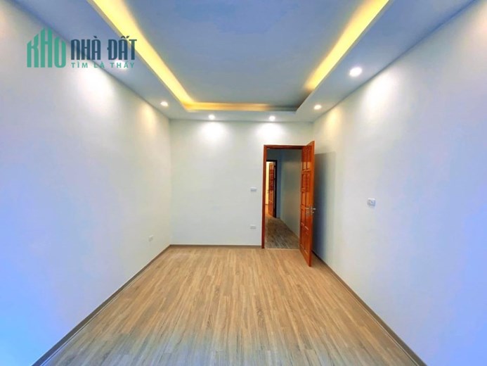 CHÍNH CHỦ CẦN BÁN GẤP NHÀ 5 TẦNG CẦU GIẤY, DO CẦN TIỀN BÁN GẤP