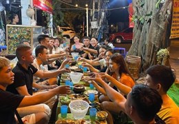 Gia đình có việc cần sang nhượng lại quán và mặt bằng tại số 2, Nguyễn Biểu, Phường Quán Thánh,