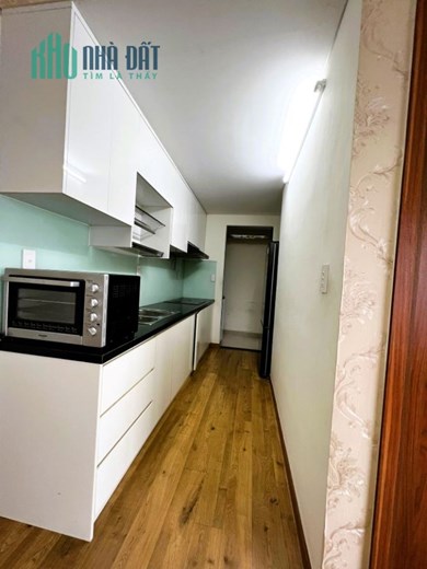 Bán căn góc 80m2 3PN tầng trung chung cư Flora Novia